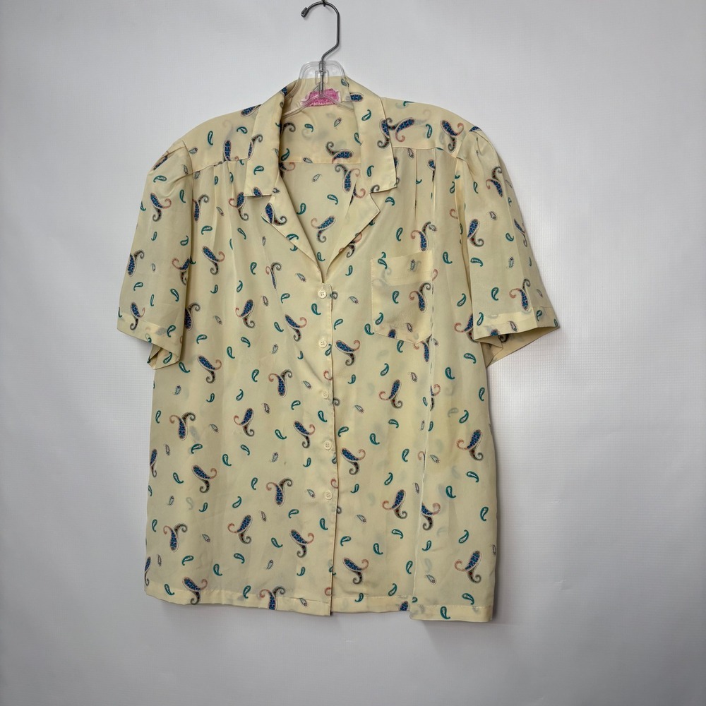 Vintage Lady Manhattan Paisley Button Down Blouse Cream Yellow Short Sleeve 80s